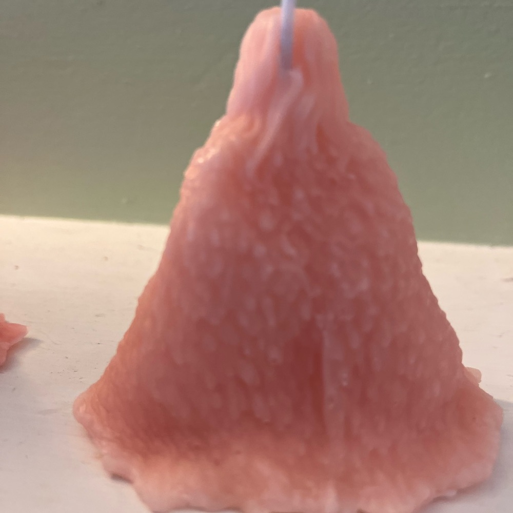 Praying goddess candle - Picture 3 of 4